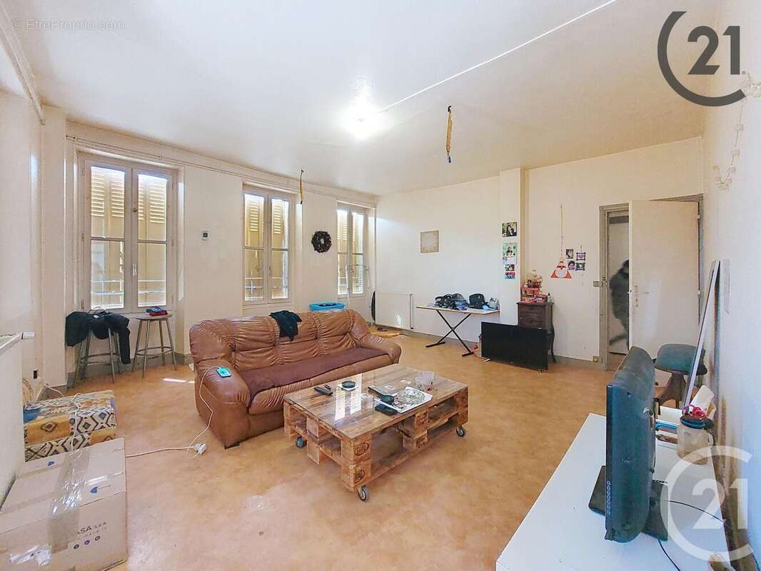 Autre à BRIENON-SUR-ARMANCON