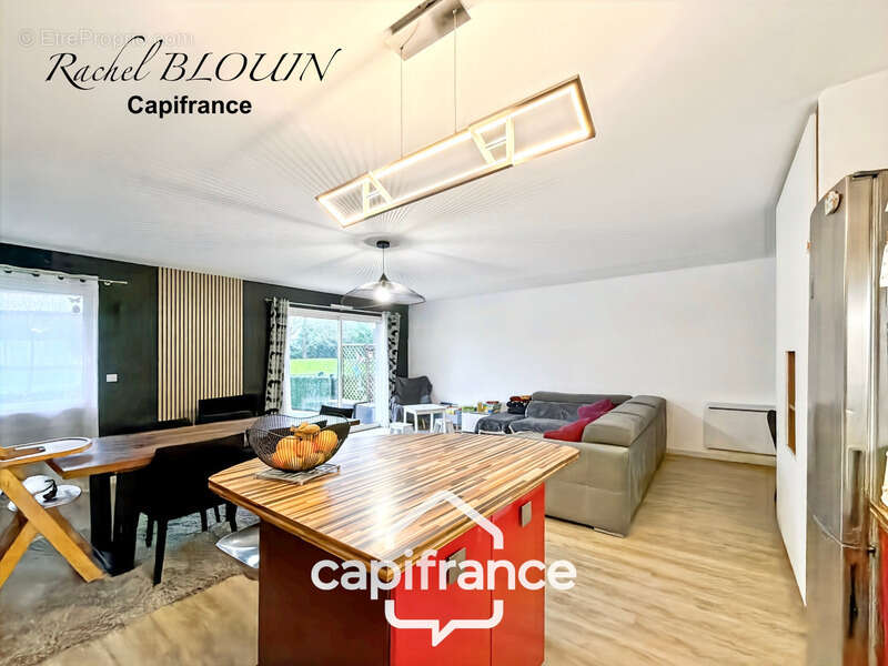 Appartement à LA MEZIERE