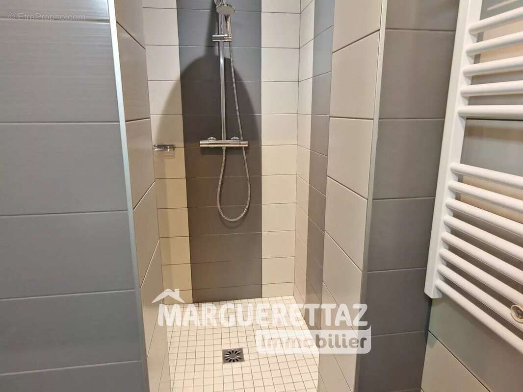 Appartement à TANINGES