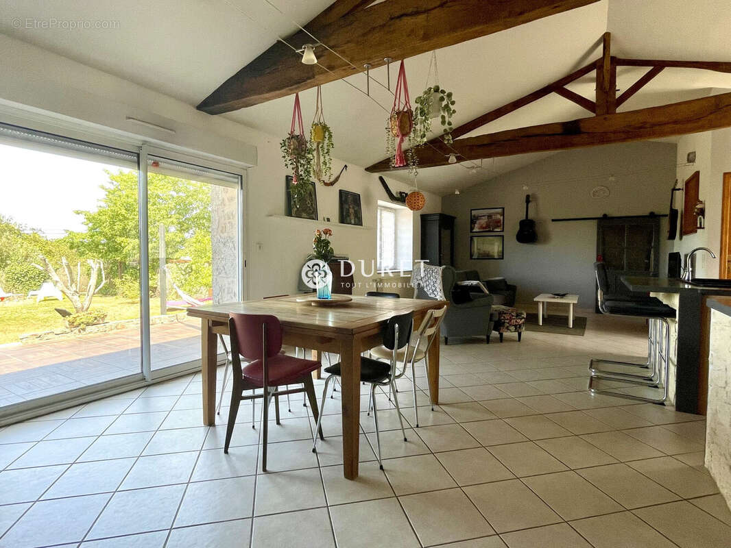Maison à MAISDON-SUR-SEVRE