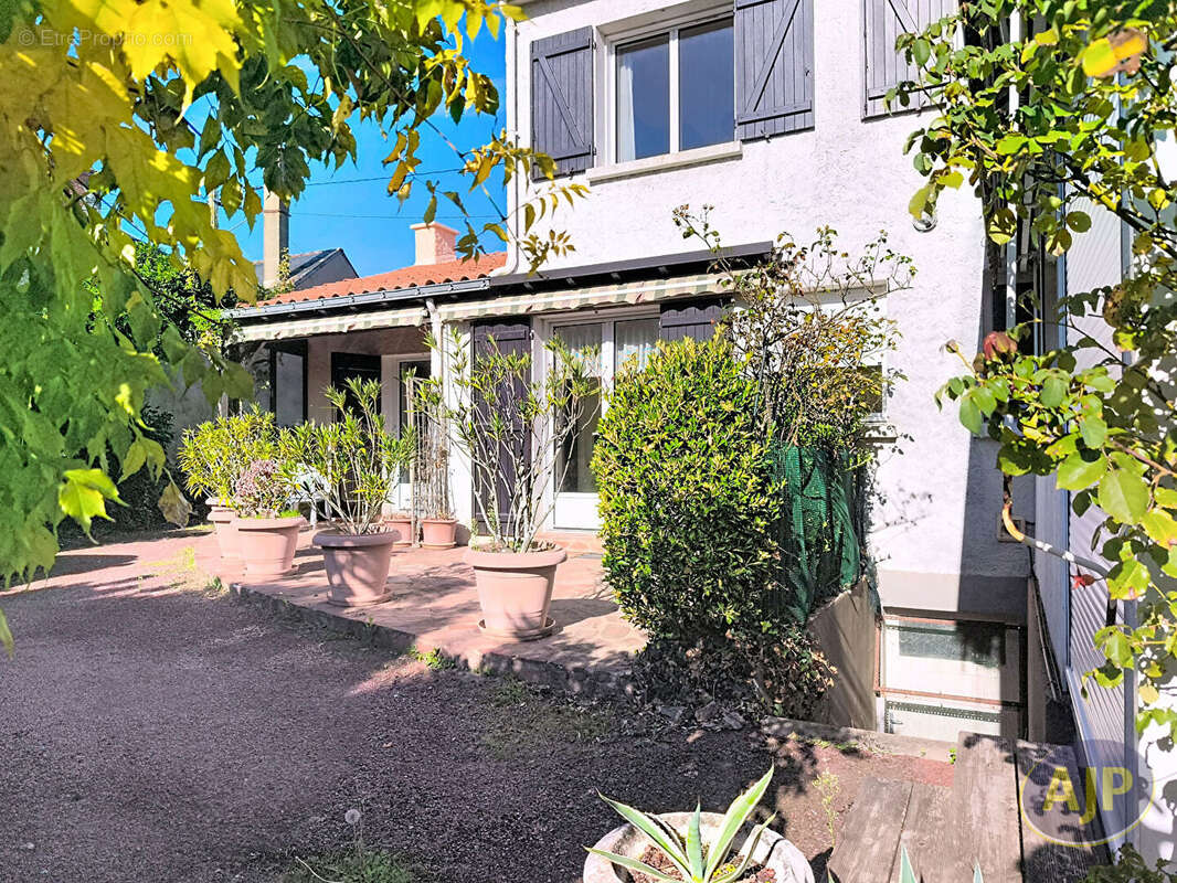 Maison à LA PLANCHE