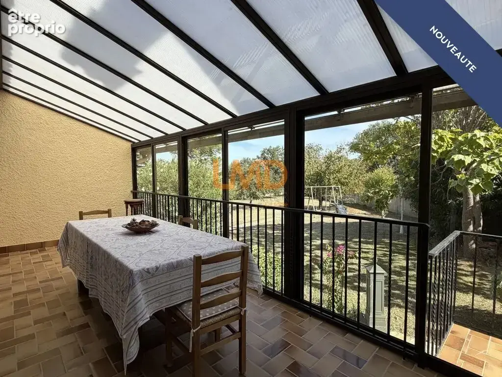 Villa 4 faces T5 145 m2 avec piscine - photo 8