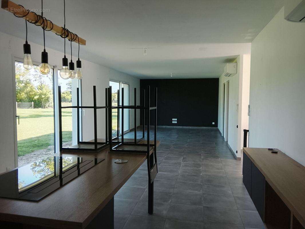 Maison La Perouille 3 pièce(s) 115 m2 - photo 4