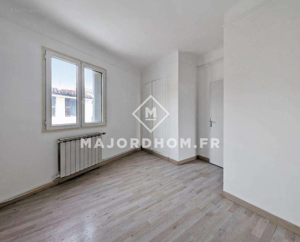 Appartement à MARSEILLE-9E
