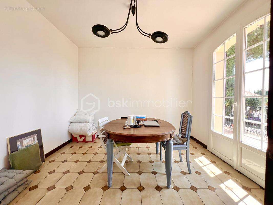 Maison à THEZAN-LES-BEZIERS