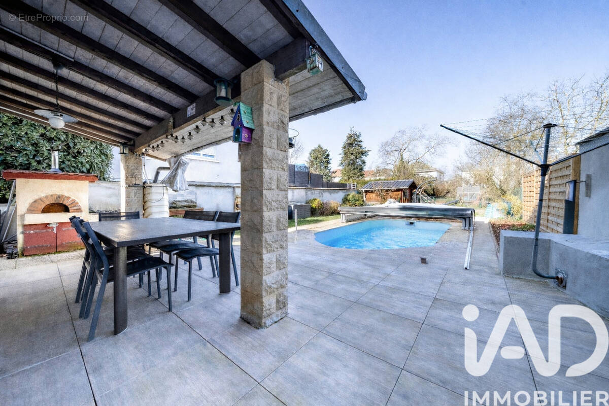 Photo 1 - Maison à MARLY