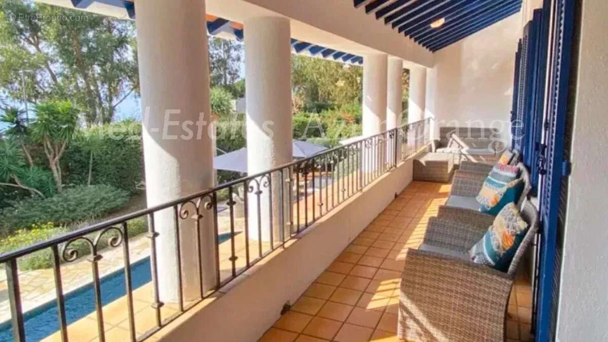 Maison à LA CROIX-VALMER