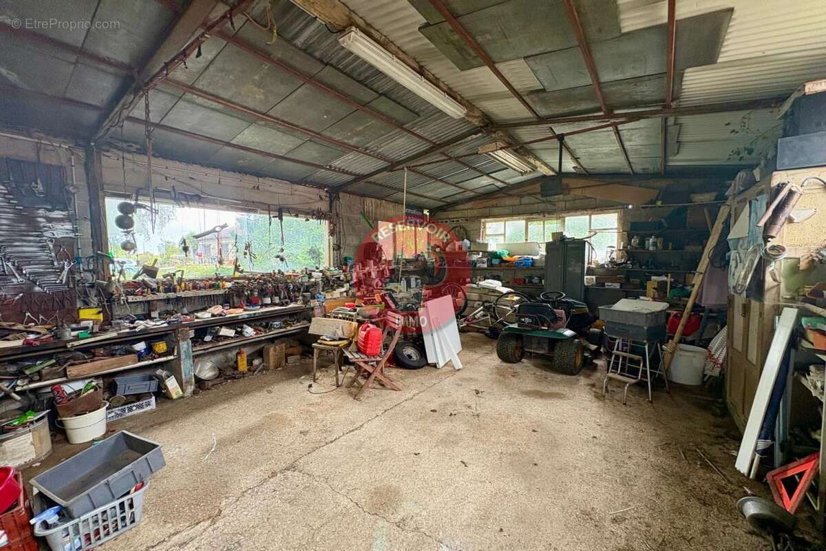 Maison à PRECY-SOUS-THIL