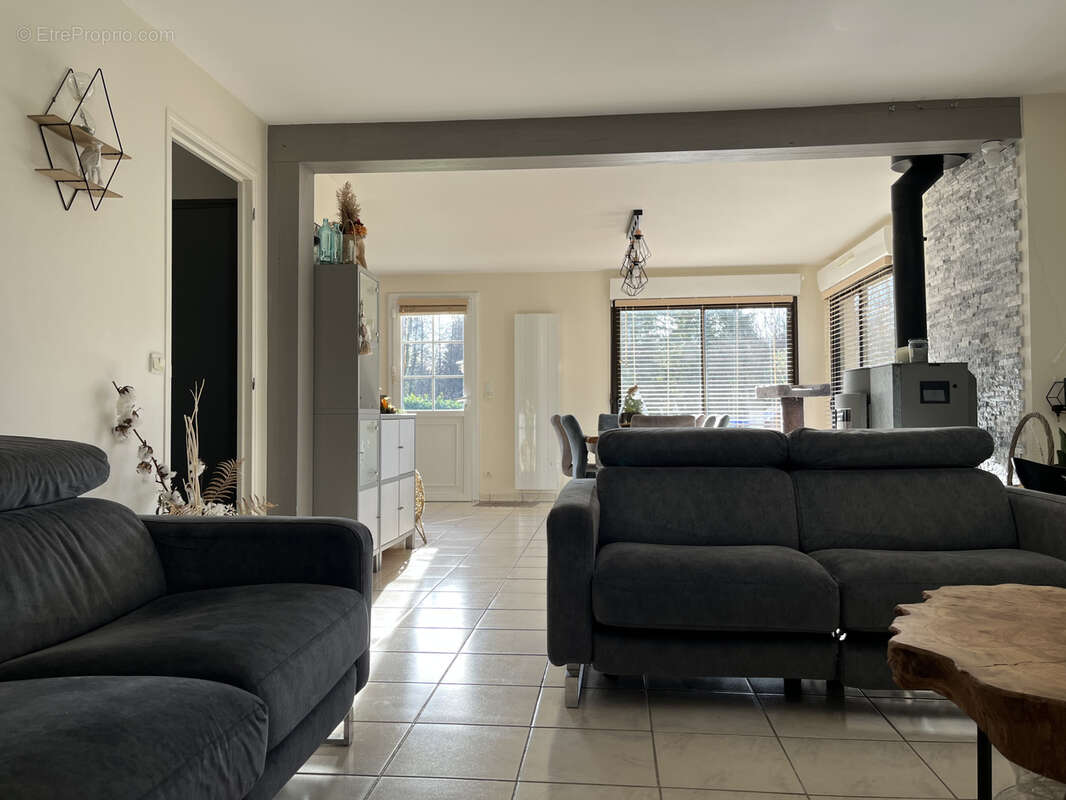 Maison à SAINT-MARS-DE-LOCQUENAY