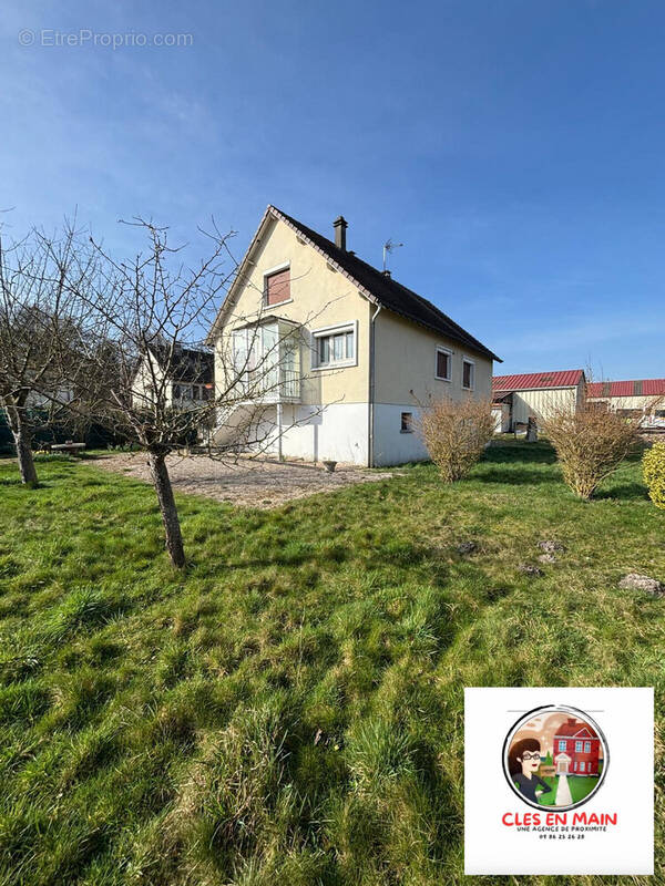 Maison à LAMORLAYE