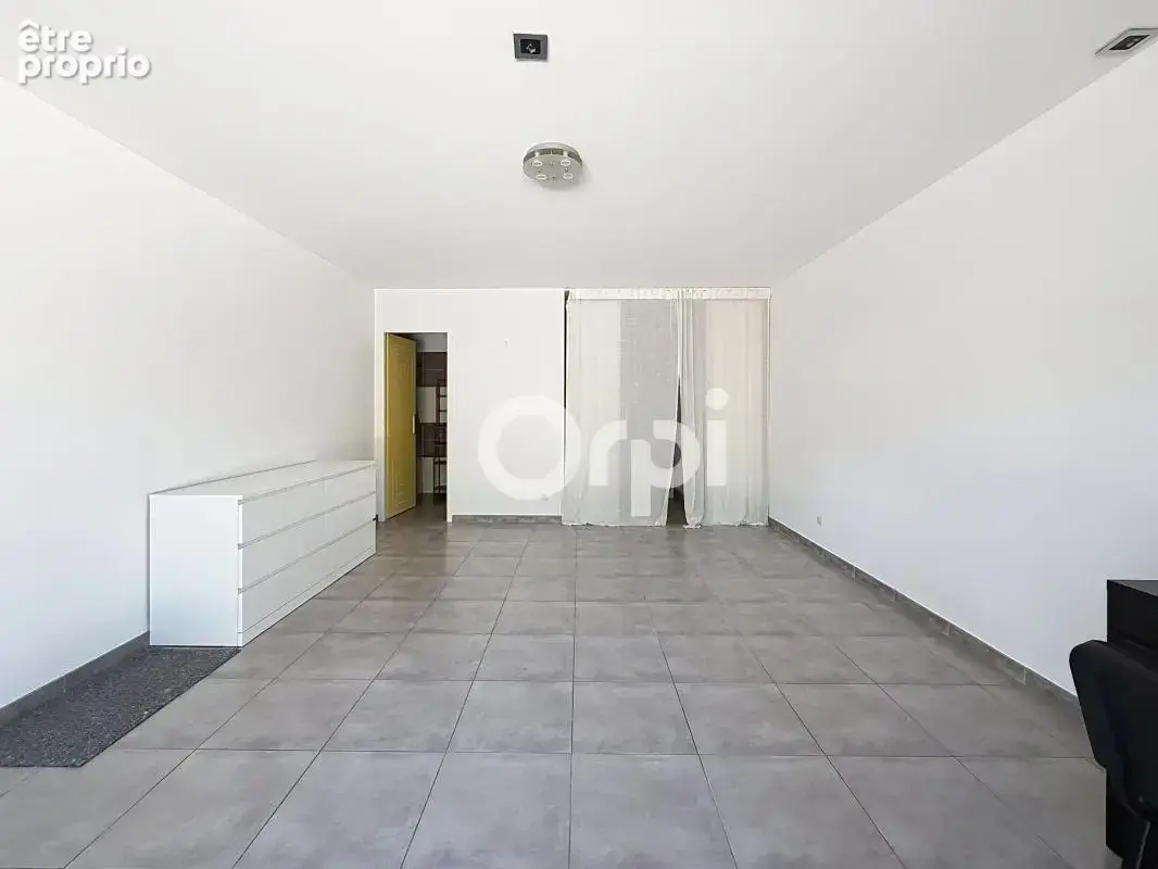 ** Maison 2/3 pièces 95 m2 avec jardin et stationnements ** - photo 16