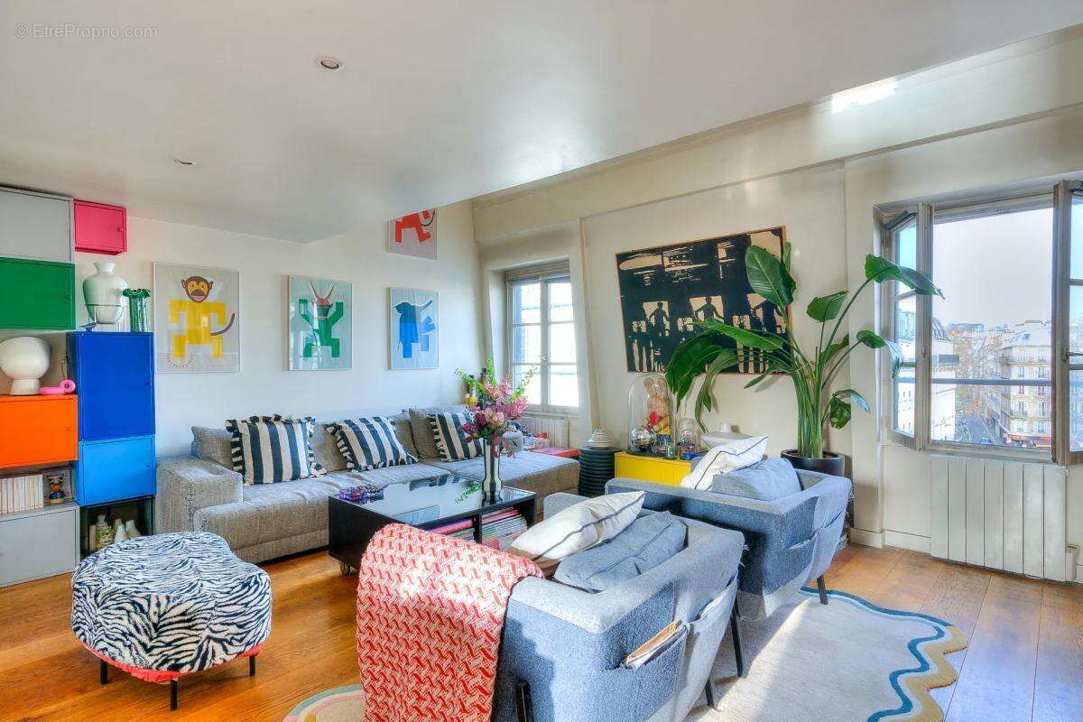 Appartement à PARIS-11E