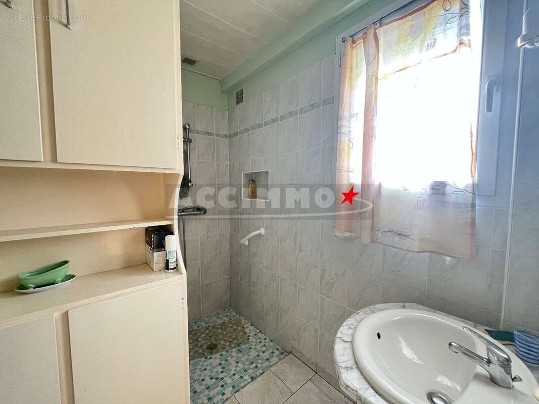 Maison à SAINT-PAUL-CAP-DE-JOUX