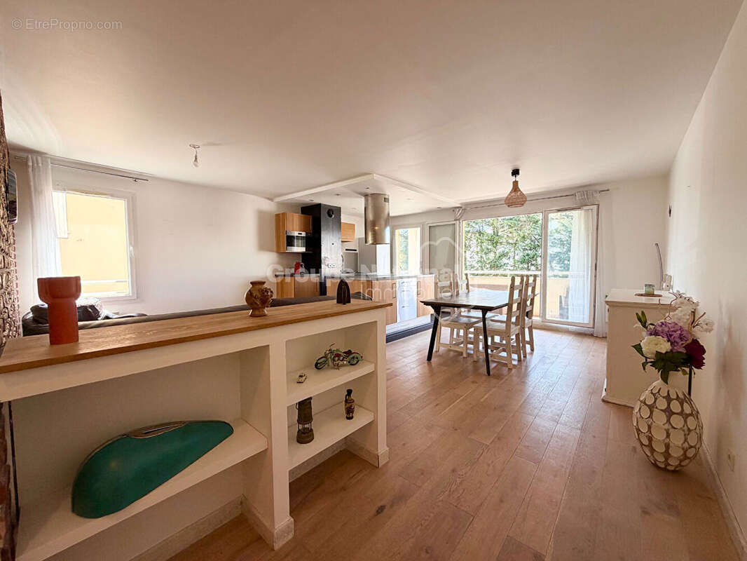 Appartement à GIGNAC-LA-NERTHE
