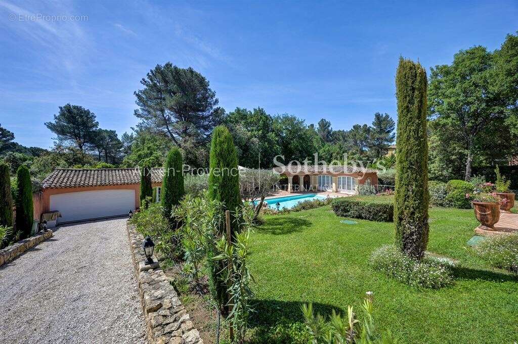 Maison à SAINT-MARC-JAUMEGARDE