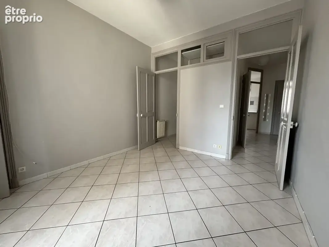 Appartement 2 pièces 42 m² à vendre à Grenoble (38000) - photo 4