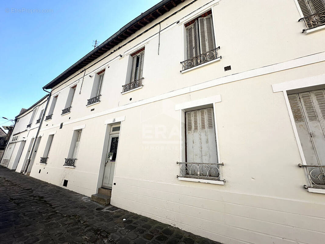 Appartement à MONTEREAU-FAULT-YONNE