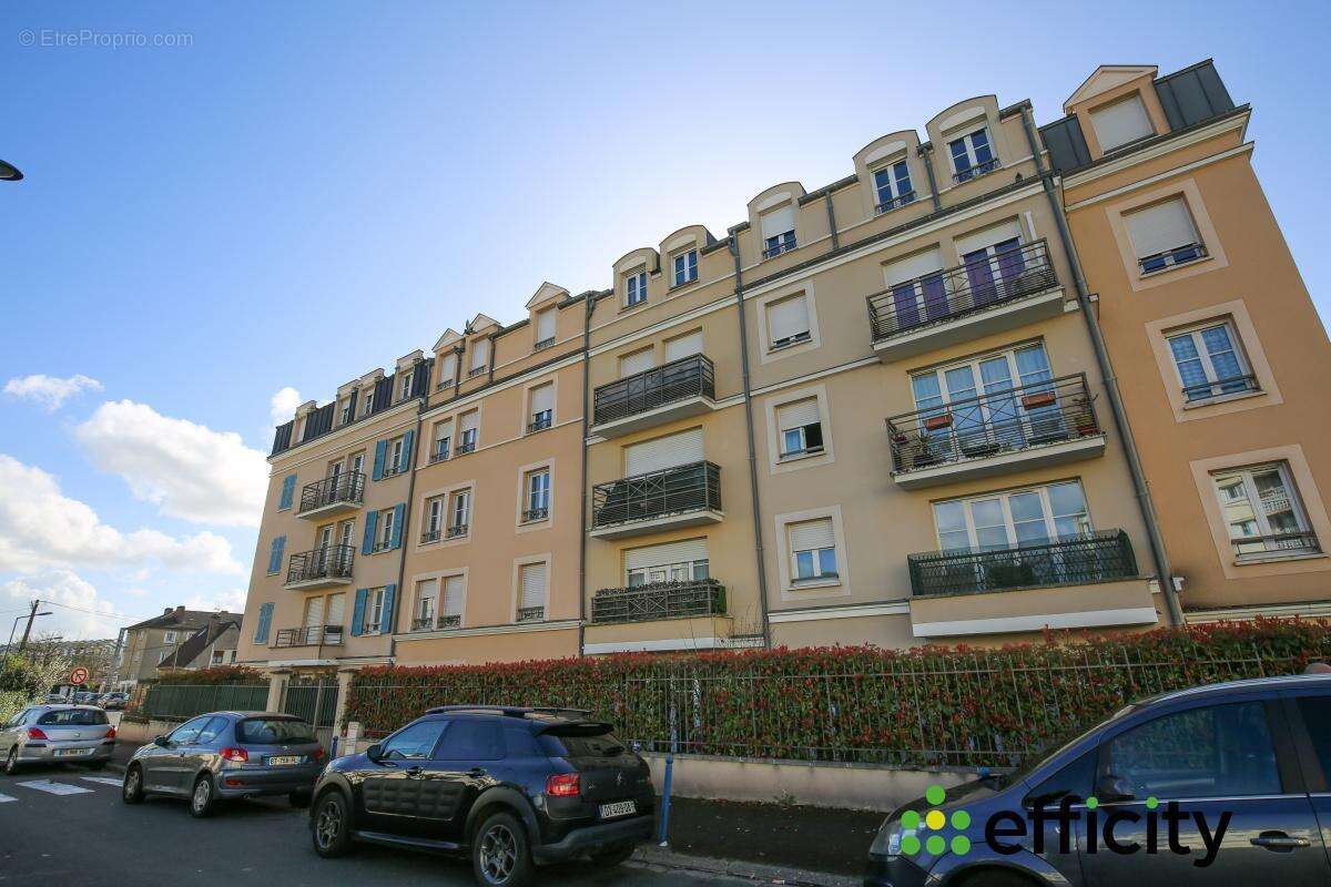 Appartement à MANTES-LA-JOLIE