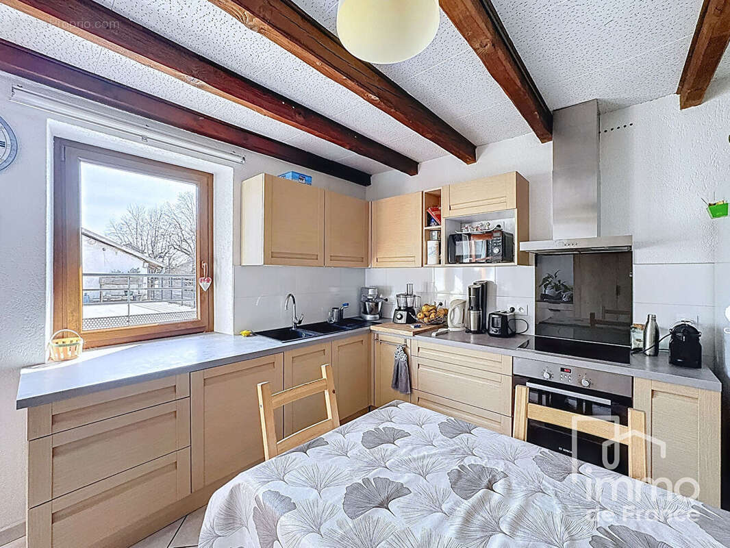 Maison à BELLEGARDE-SUR-VALSERINE