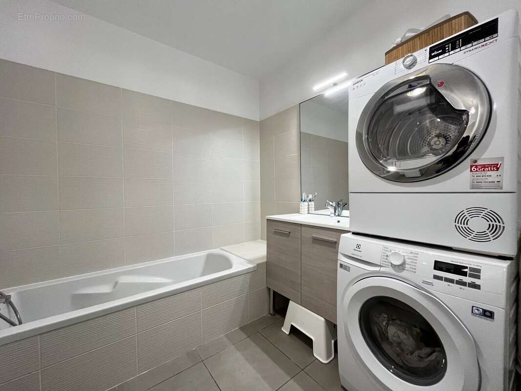 Appartement à PONT-DE-CHERUY