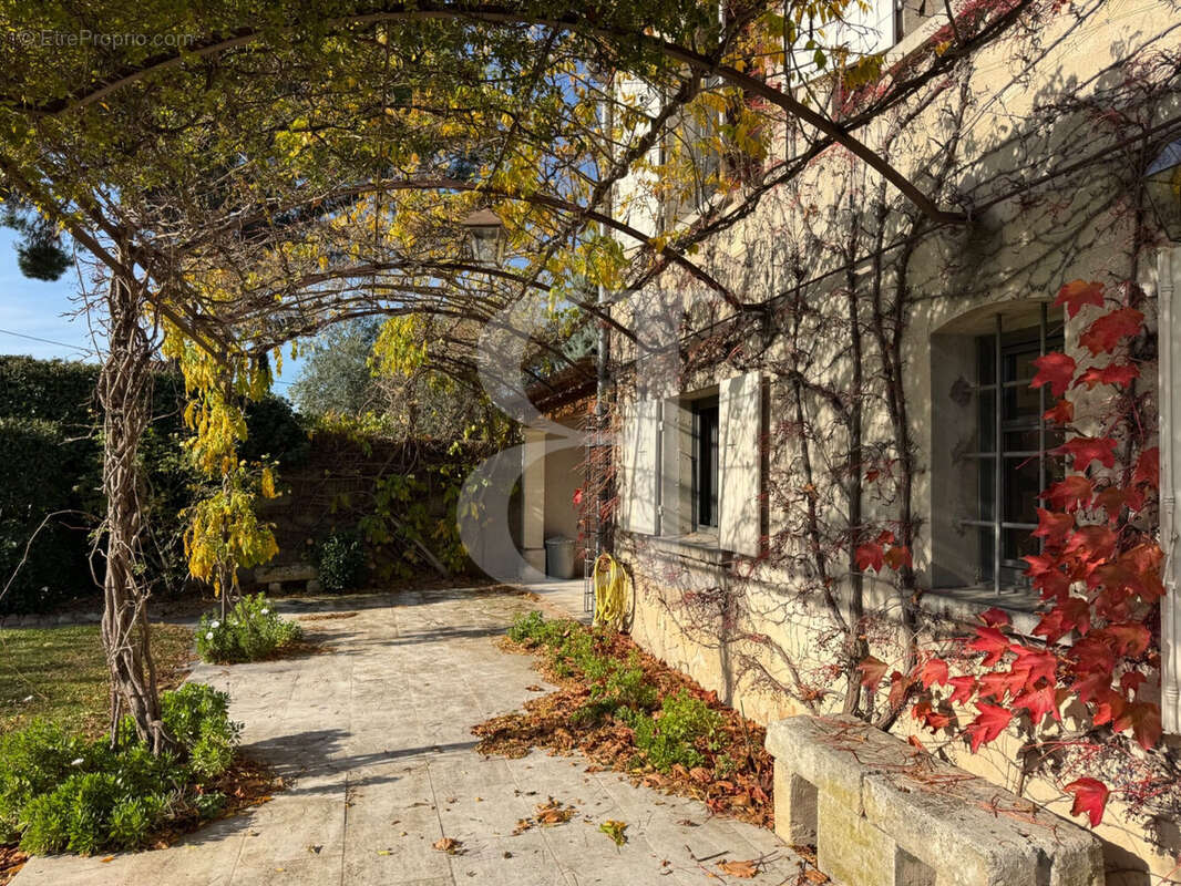 Maison à SAINT-REMY-DE-PROVENCE