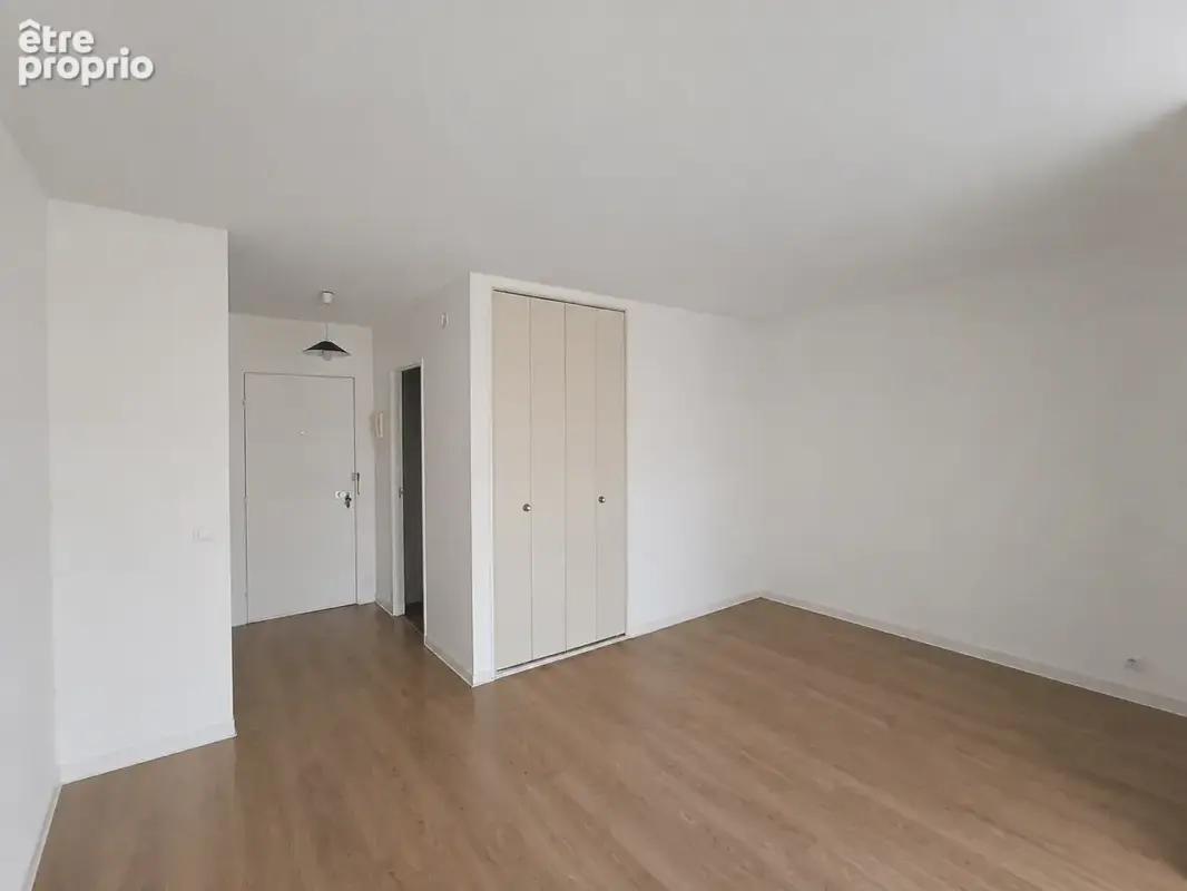 Grand Studio idéal étudiant ou 1ère acquisition - photo 2