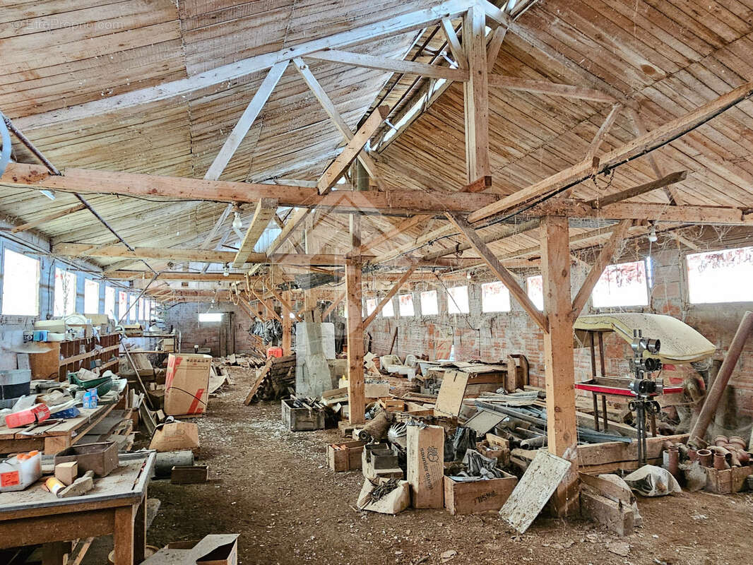 Maison à SAINT-PIERRE-LAVAL