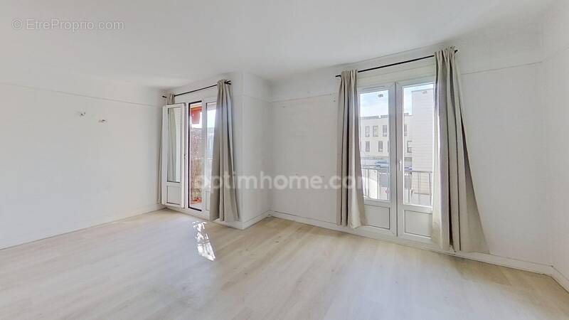 Appartement à LE RAINCY