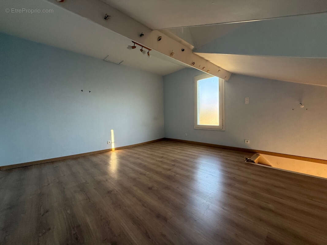 Maison à LE POULIGUEN