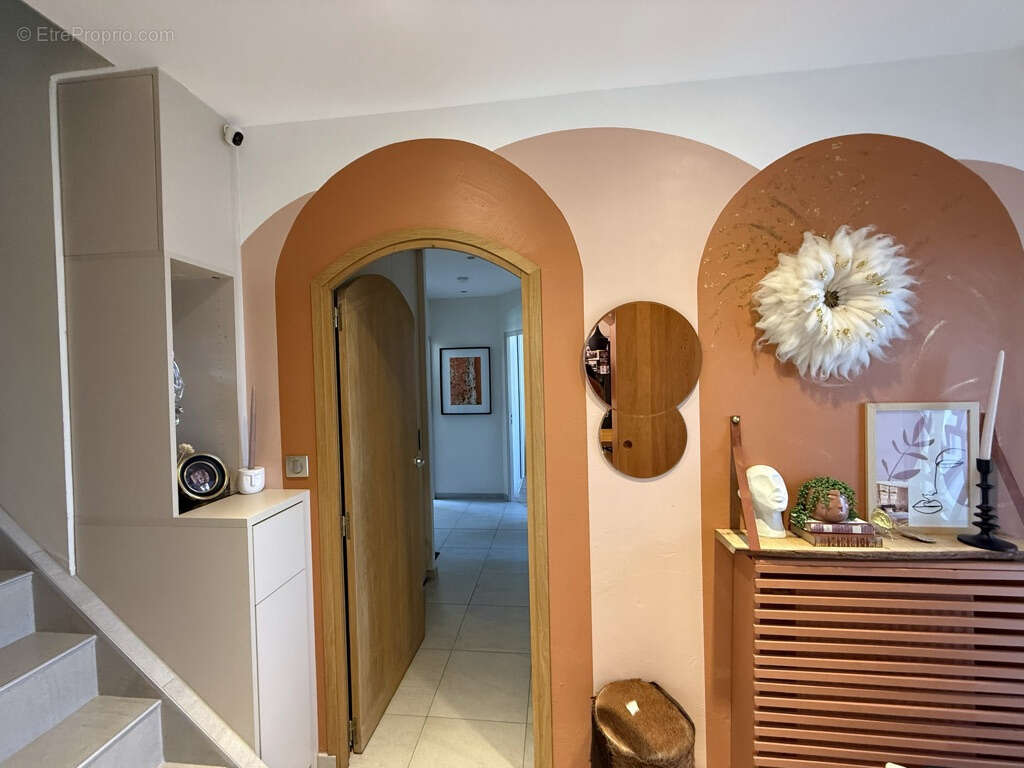 Maison à PORTES-LES-VALENCE