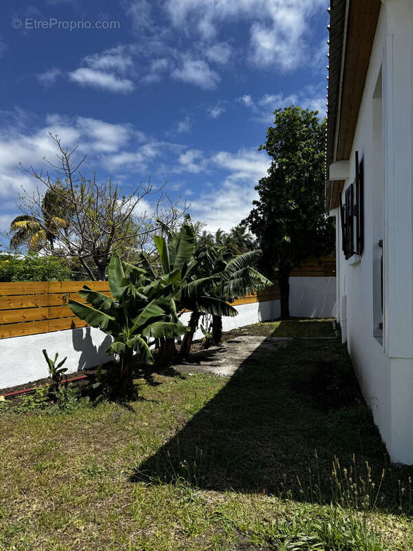 Photo 2 - Maison à LE TAMPON