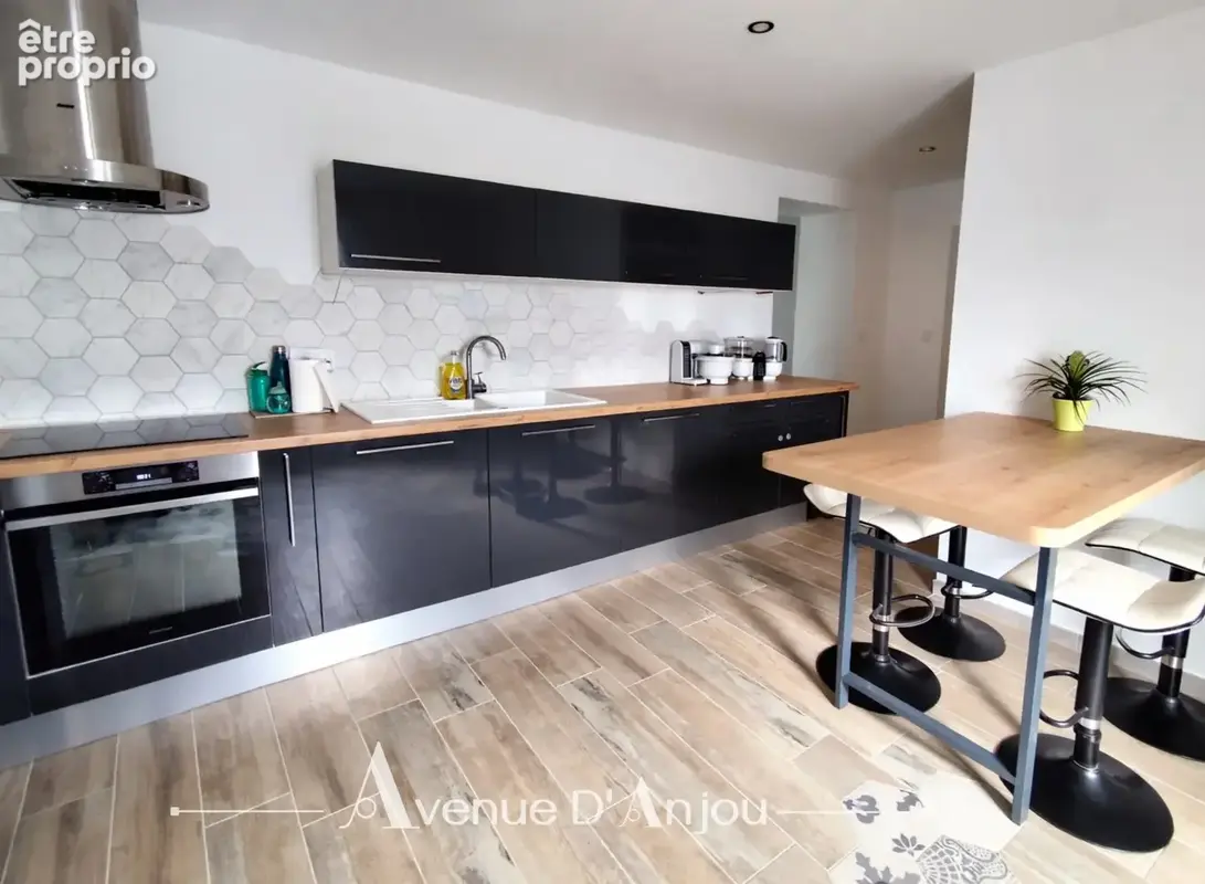 Maison à LA POUEZE
