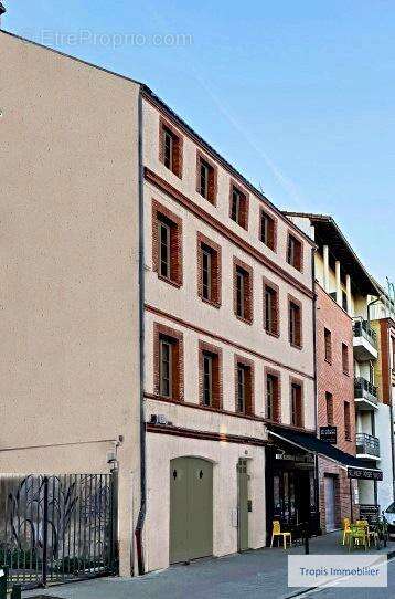   - Appartement à TOULOUSE