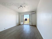 Appartement à LE MUY