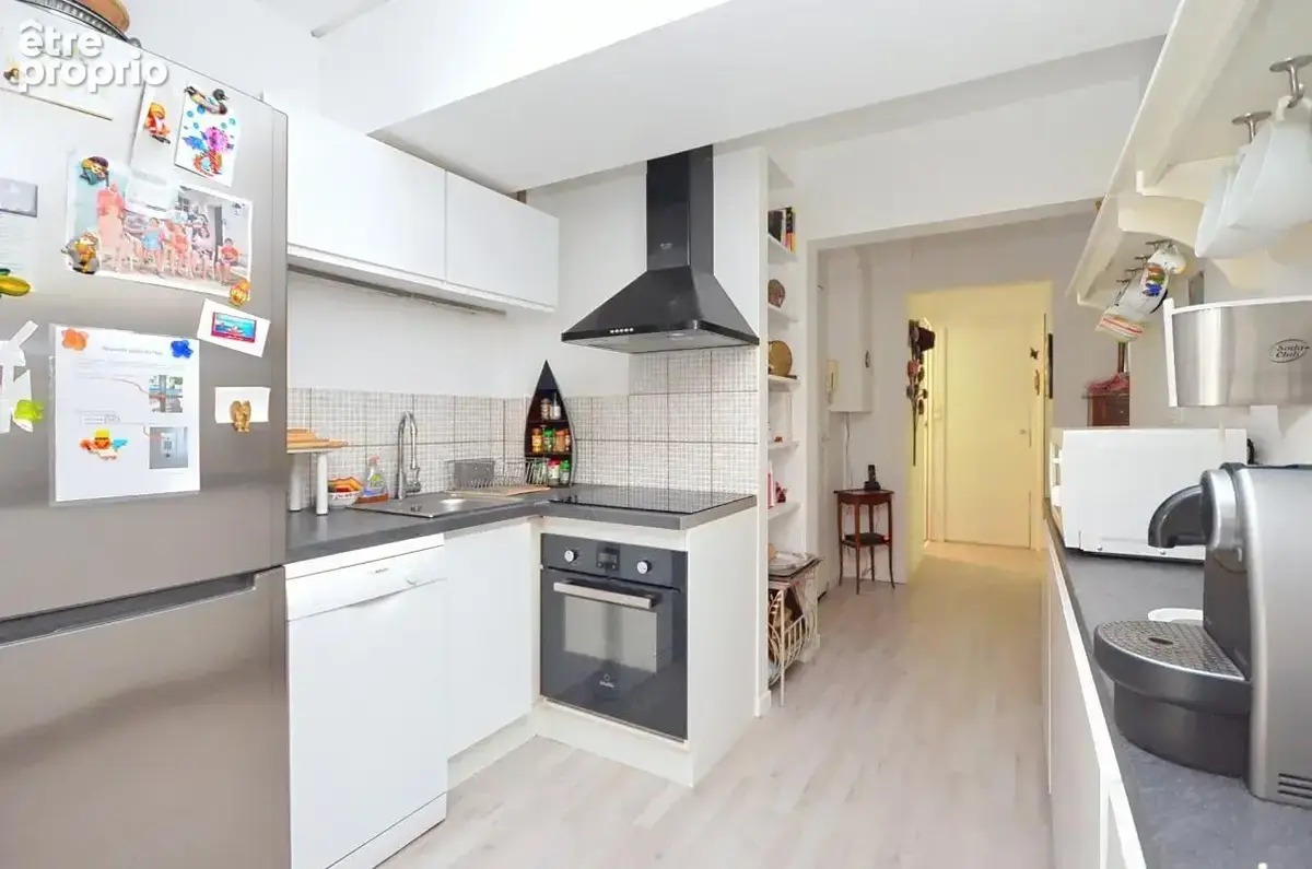 Saint germain en laye – 700 m rer a - 2/3 pieces - 1 chambre - rdj - terrasse - ascenseur - cave - double parking - photo 5