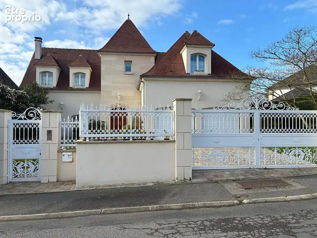 Maison Saint Prix 6 pièce(s) 180 m2 - photo 12