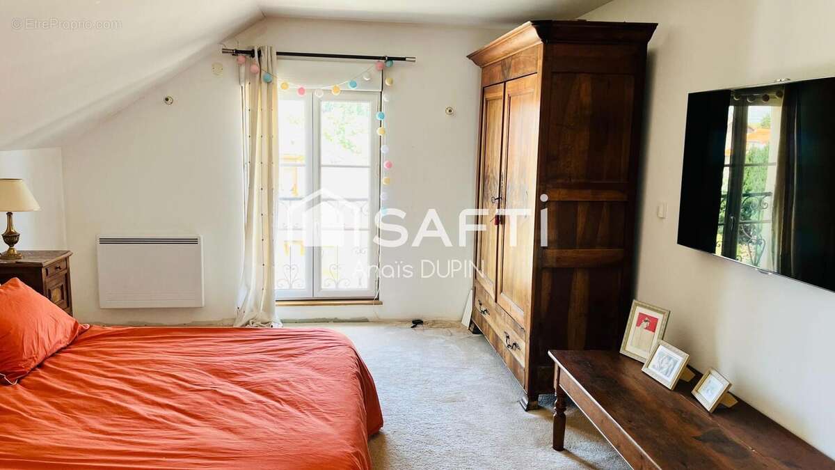 Photo 9 - Maison à JUVINCOURT-ET-DAMARY