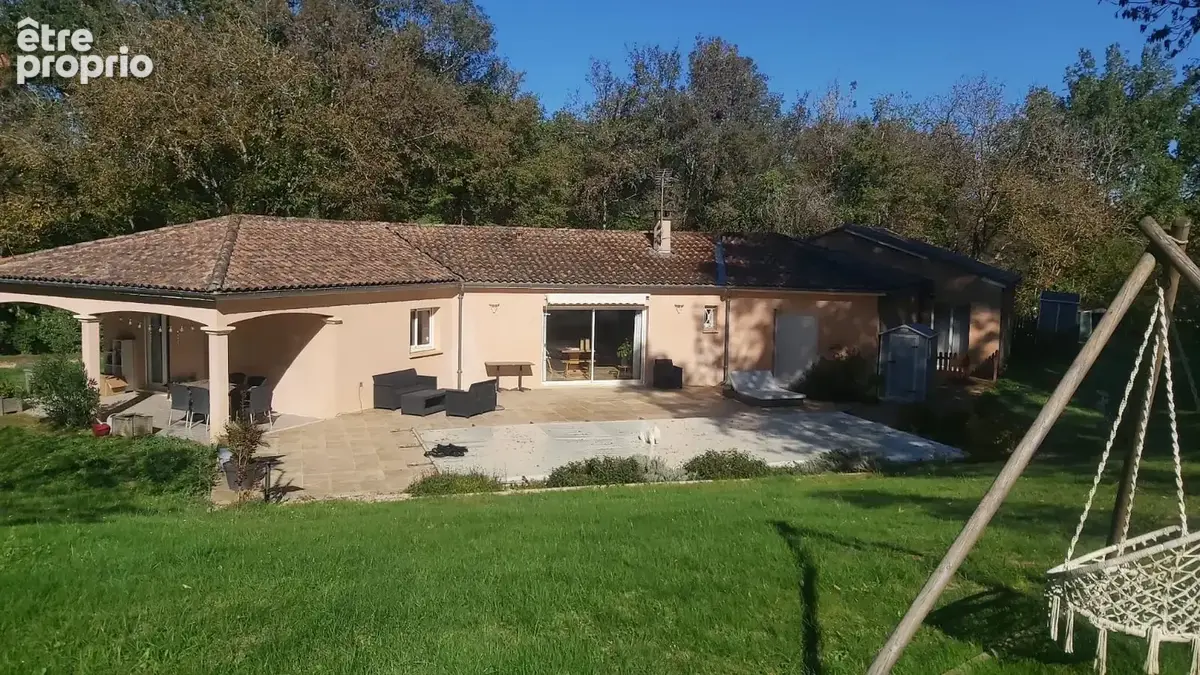 Villa avec piscine sur terrain d'un hectare - photo 28