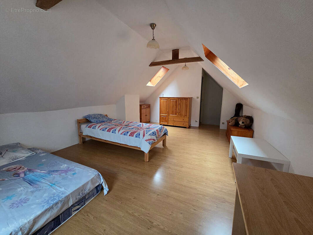 Maison à SAINT-QUENTIN