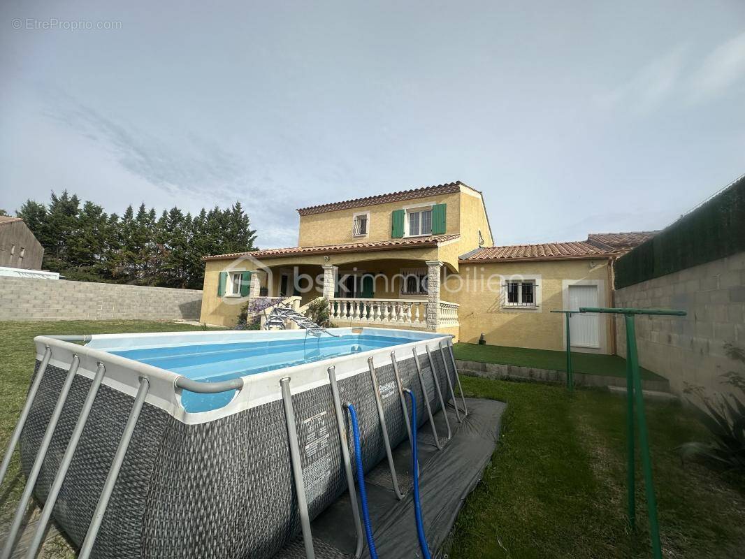 Maison à RIBAUTE-LES-TAVERNES