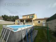 Maison à RIBAUTE-LES-TAVERNES