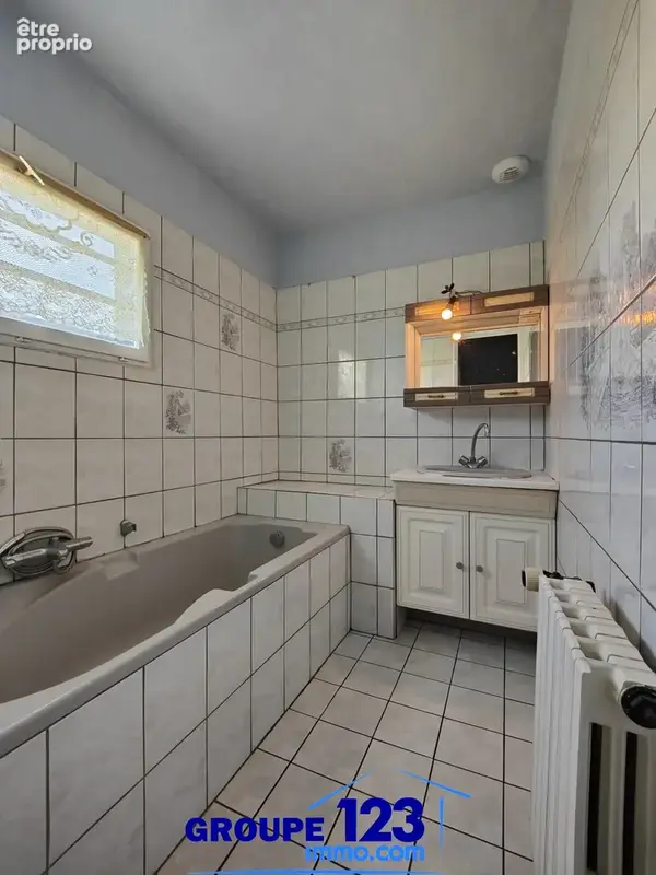 Maison avec extérieur, potentiel et sous-sol   Migennes - photo 8