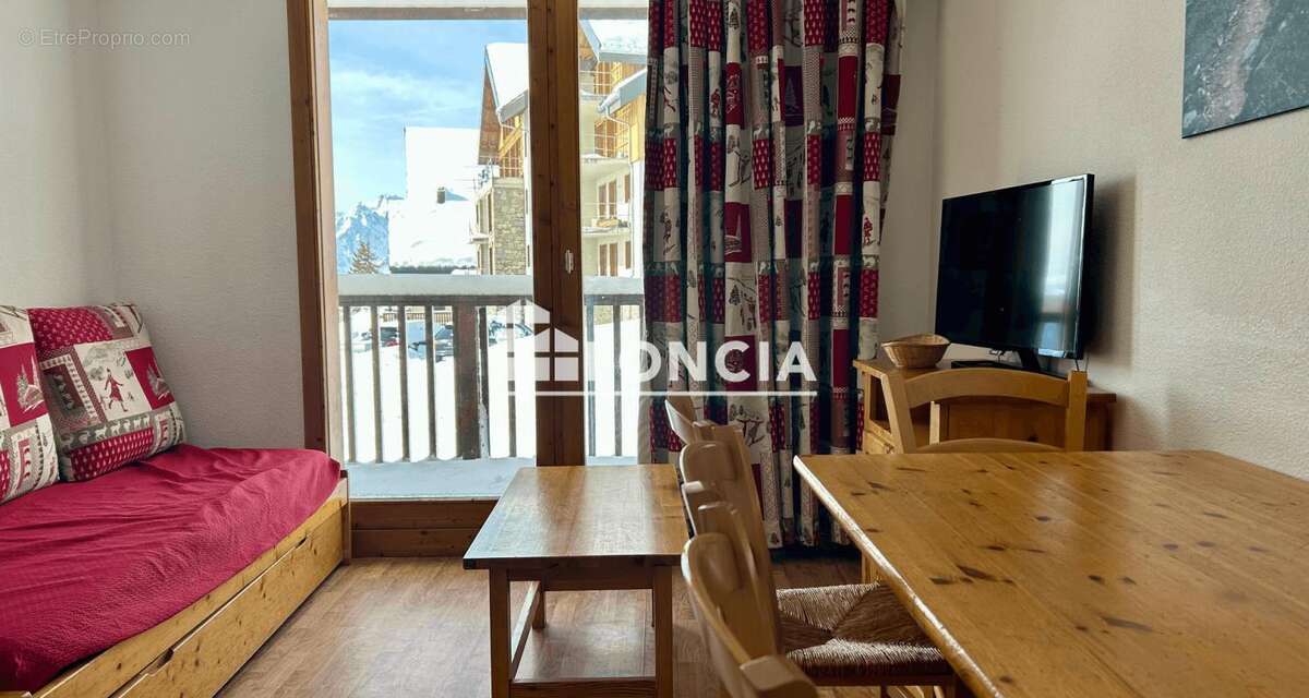 Appartement à SAINT-FRANCOIS-LONGCHAMP