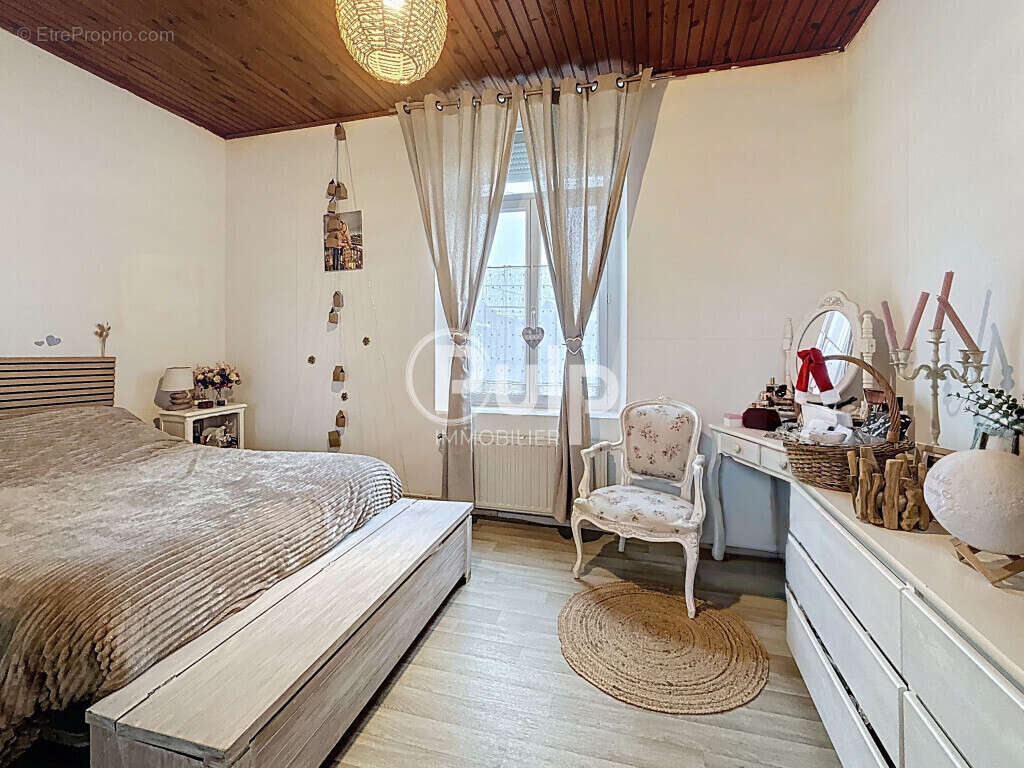 Appartement à AUXI-LE-CHATEAU