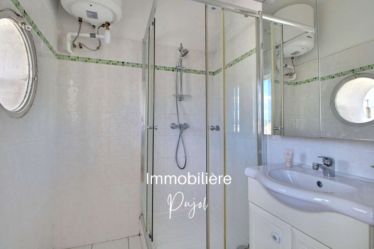 Appartement à MARSEILLE-8E