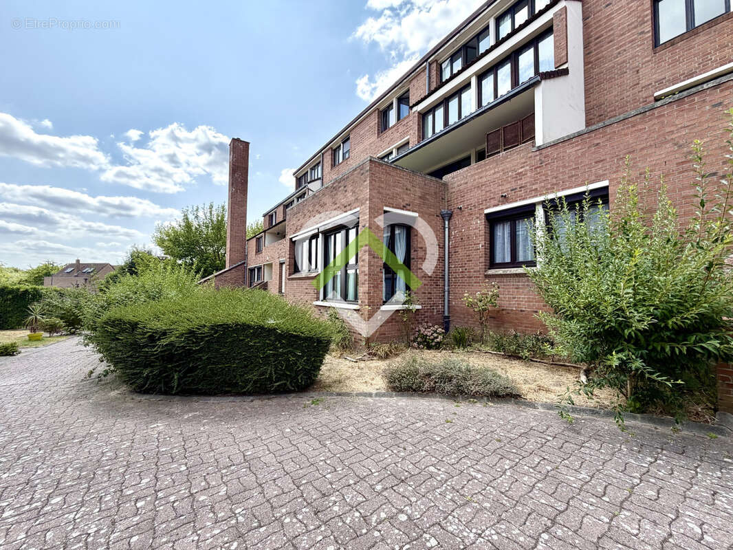 Appartement T3 rénové à vendre VILLENEUVE D'ASCQ - photo 9