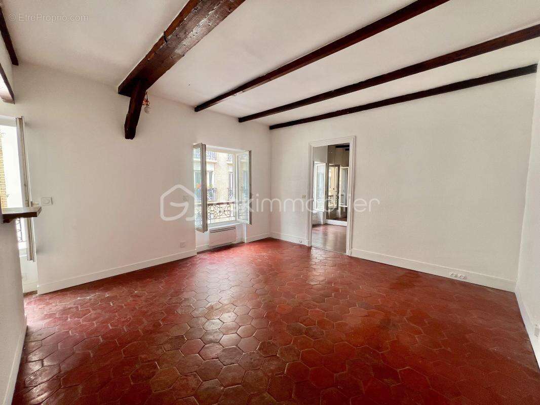 Appartement à PARIS-11E