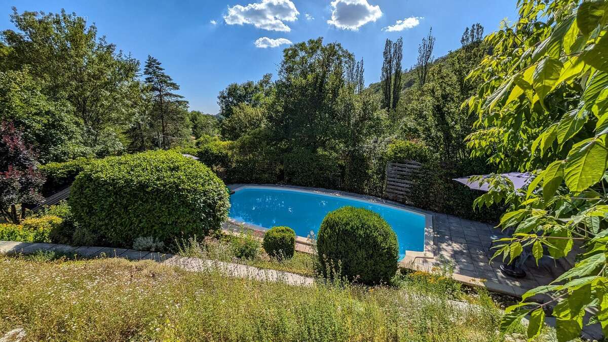 Superbe propriété avec piscine, Spa et vues panoramiques à proximité de Cahors - photo 13