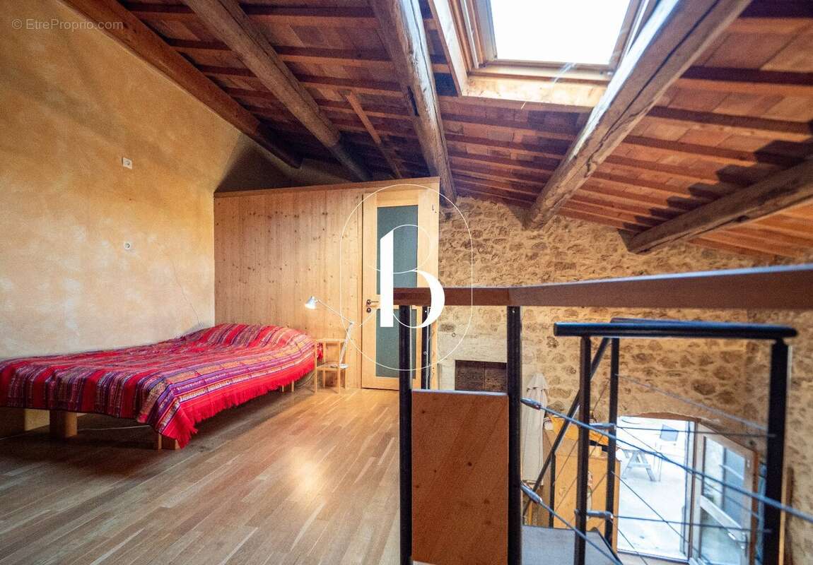 Maison à UZES