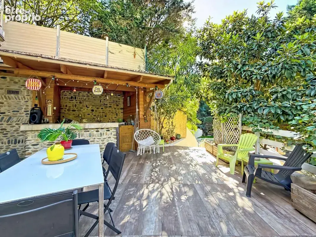 Maison au pied de la Tour de Soyons — 221 m² et parc de 3 200 m² - photo 3